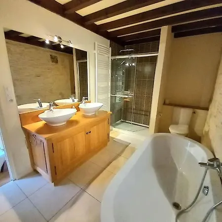 Chateau Tour Du Xiii Siecle * Gazaupouy