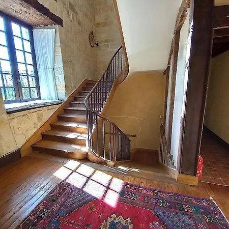 Chateau Tour Du Xiii Siecle